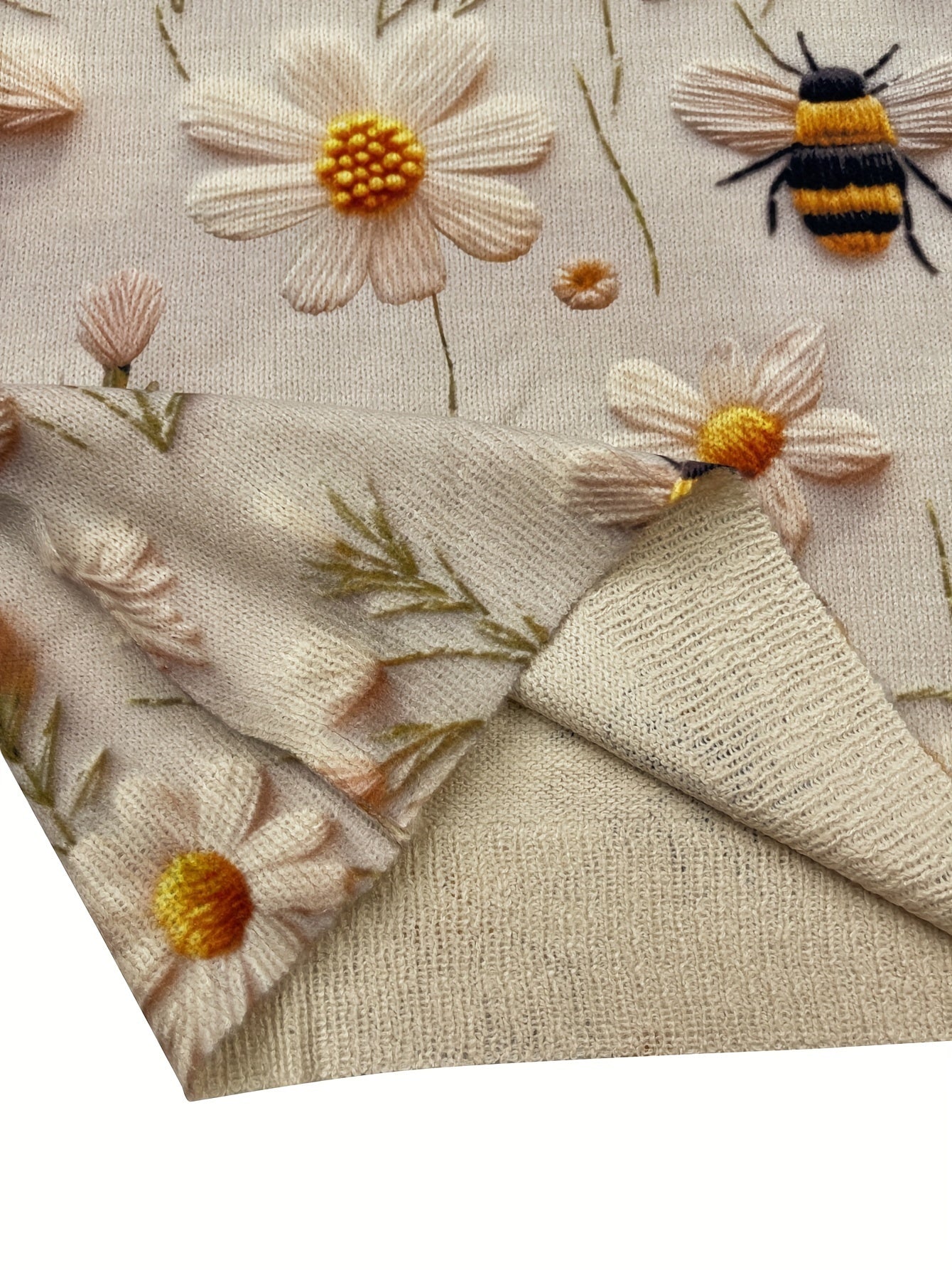 Lumachic Daisy & Bee Knit Sweater 🐝