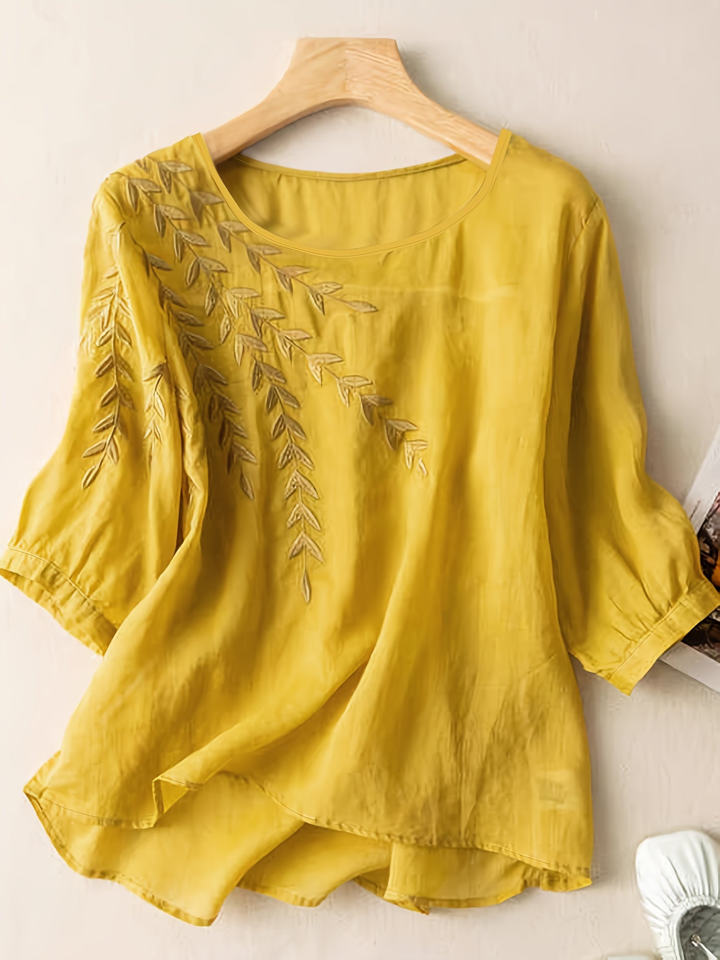Luma Willow Embroidered Blouse