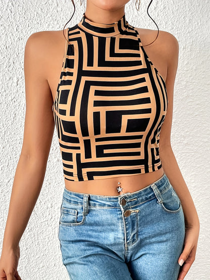 Monochrome Maze Halter