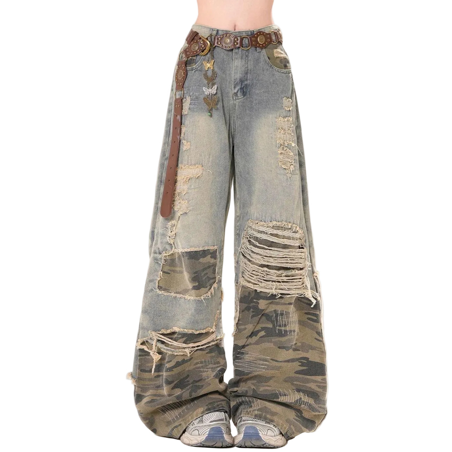 oversized camo patchwork distressed Jean
